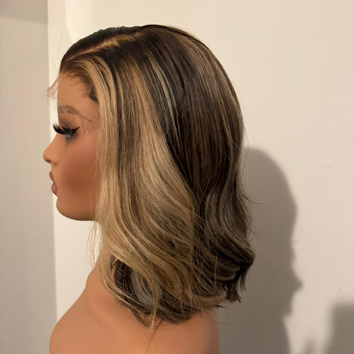 1B Blonde Multitonal Highlights - Colouring Service